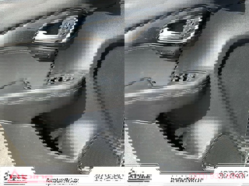 Used 2024 Buick Envision Preferred image 19