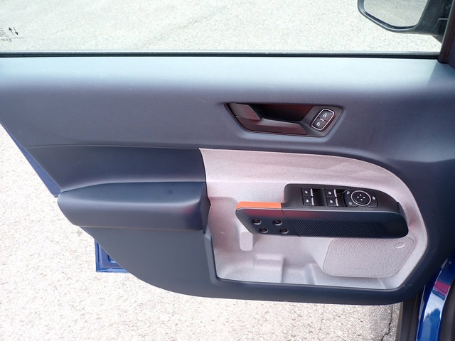 Used 2023 Ford Maverick XLT w/ Equipment Group 300A Standard AWD/4WD image 20