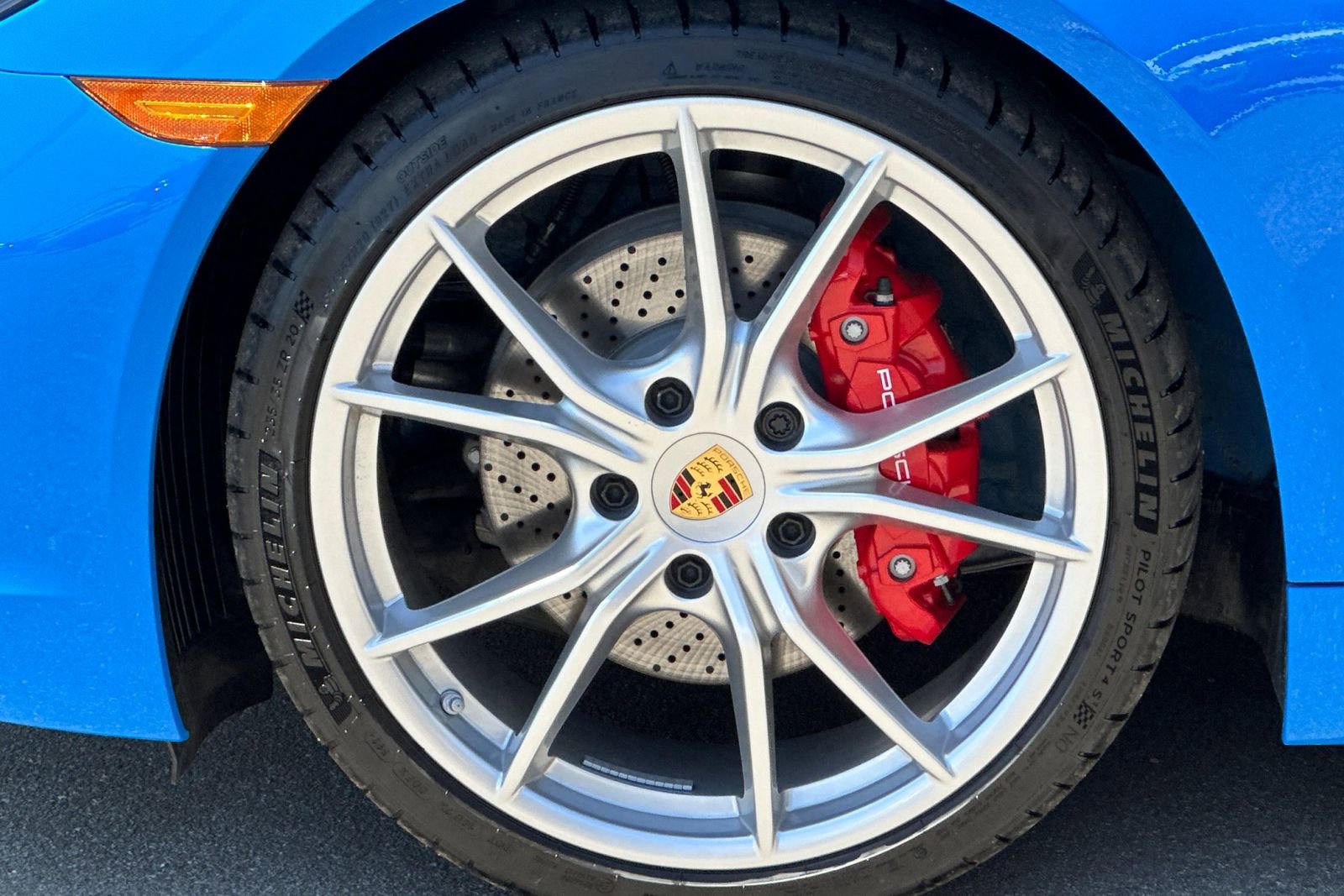 New 2025 Porsche 718 Boxster S image 43