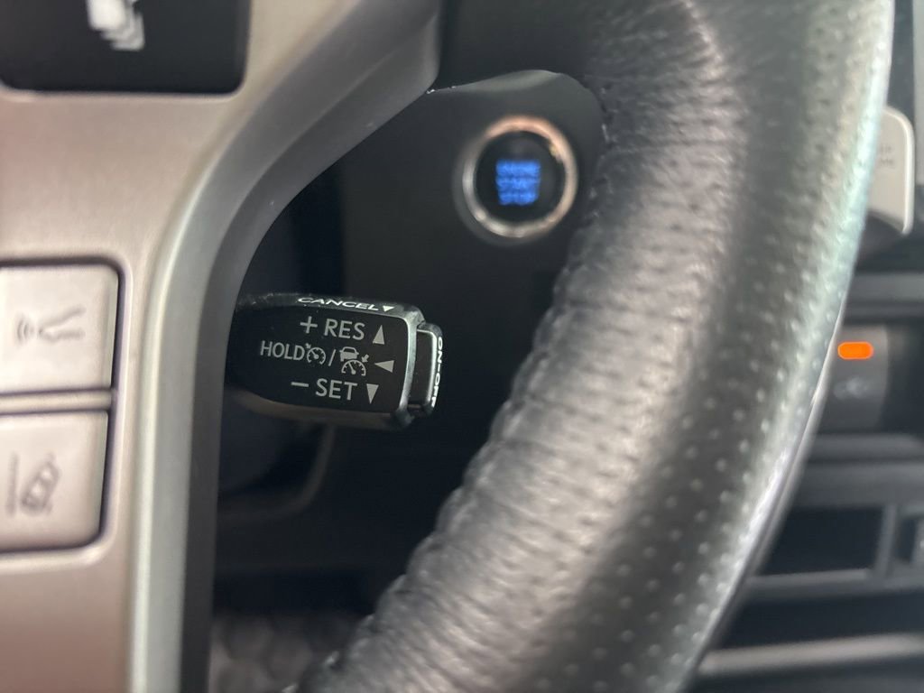 Used 2021 Toyota 4Runner SR5 Premium w/ Moonroof Package AWD/4WD image 21