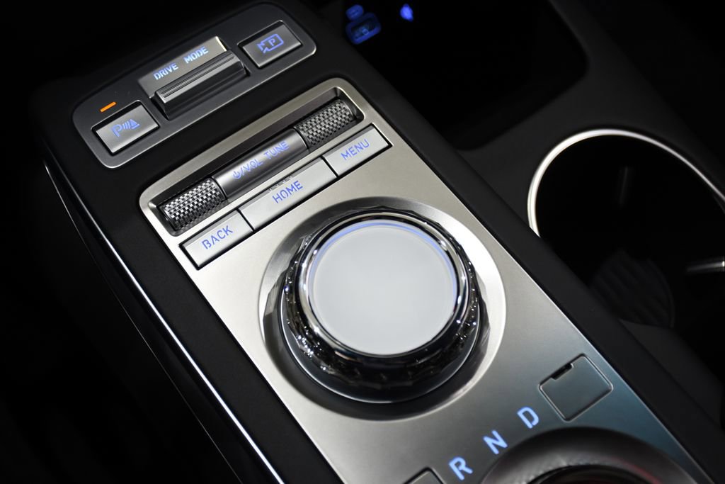 New 2025 Genesis GV70 3.5T Sport w/ Sport Advanced Package image 19