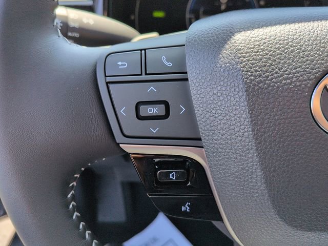 Used 2026 Toyota Camry SE w/ Convenience Package FWD image 17