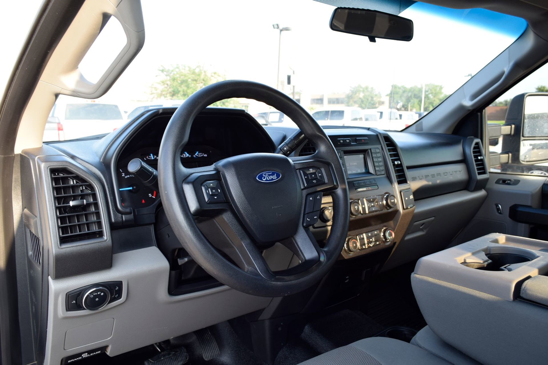 Used 2019 Ford F350 XL w/ Power Equipment Group AWD/4WD image 16