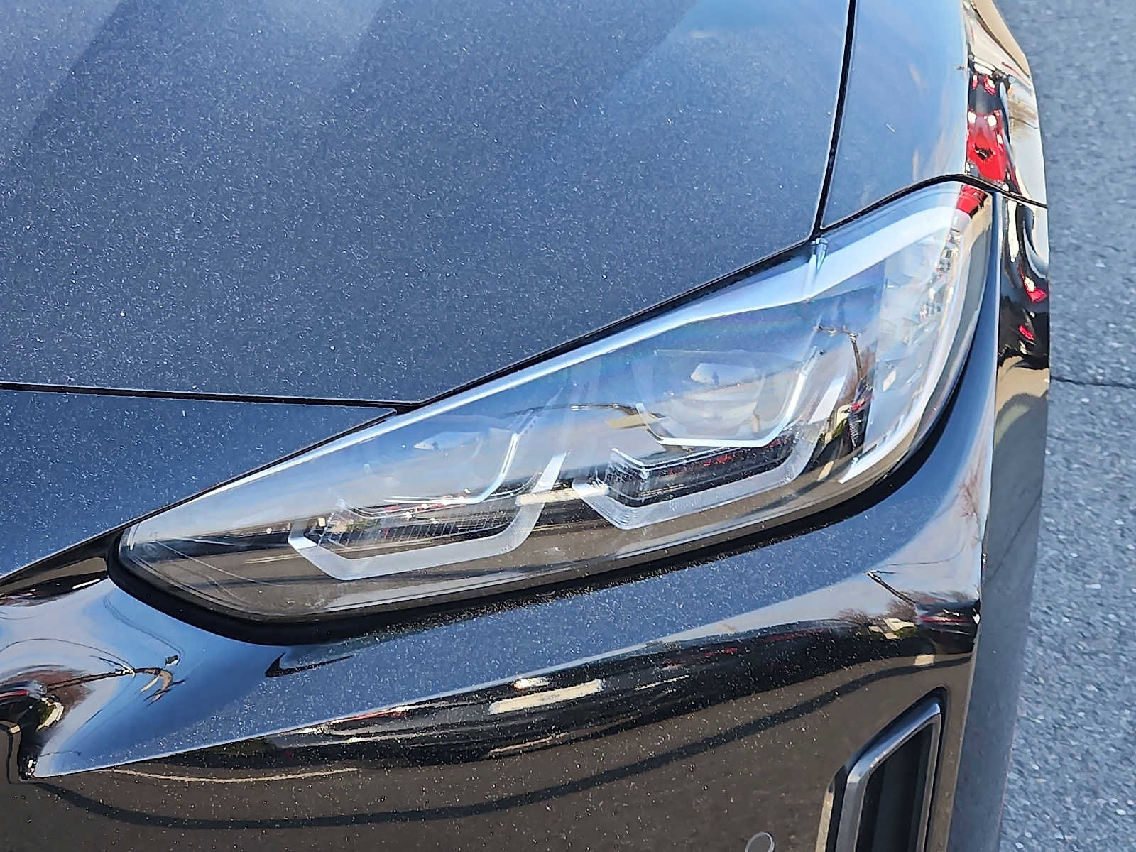 Certified 2023 BMW i4 eDrive35 w/ Premium Package image 9