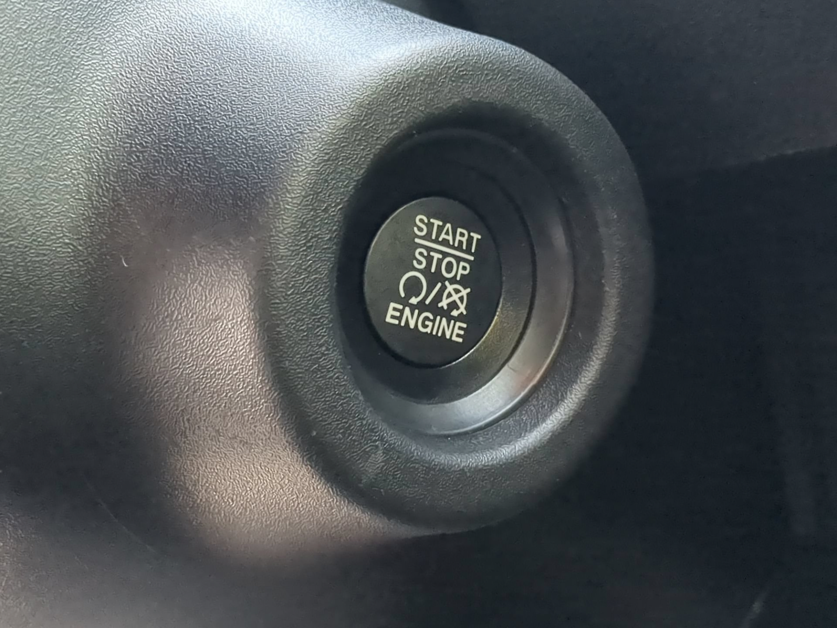 Used 2025 RAM ProMaster 2500 w/ U-Haul Equipment Group FWD image 59