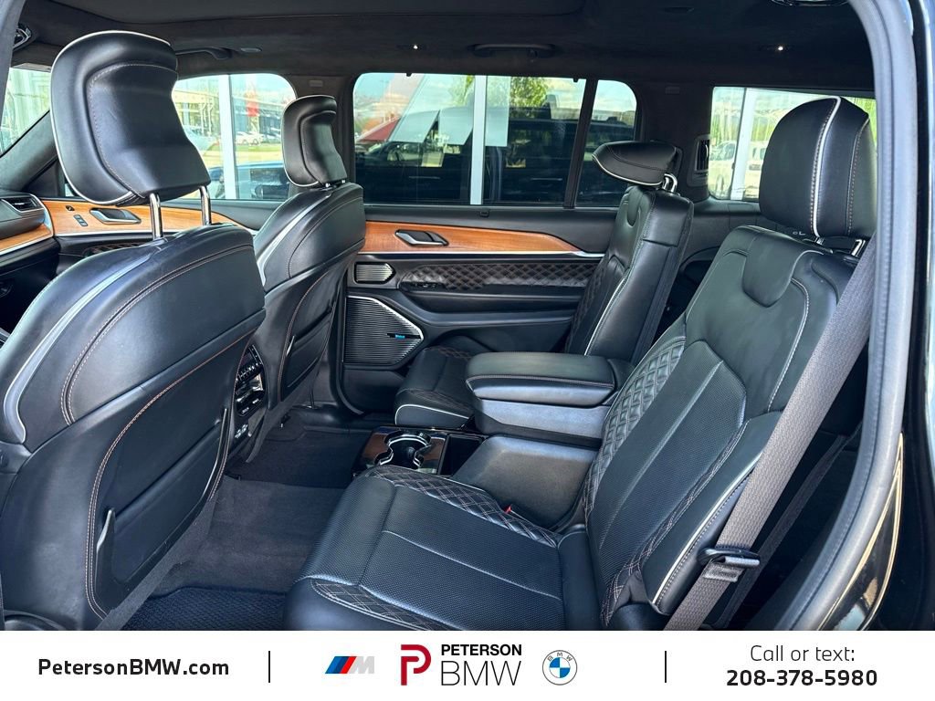 Used 2021 Jeep Grand Cherokee L Summit AWD/4WD image 12