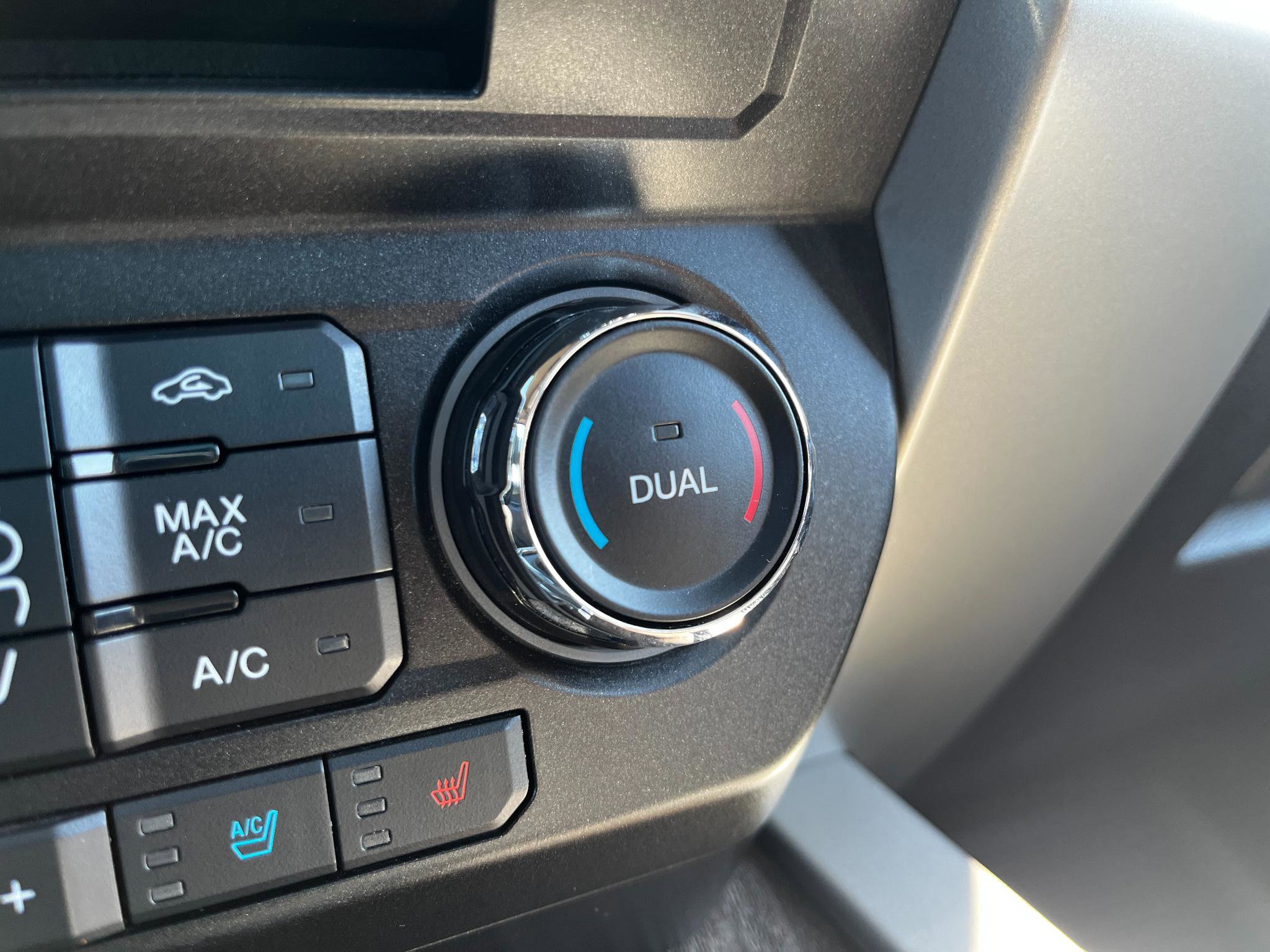 Used 2017 Ford F250 Lariat w/ Lariat Ultimate Package image 36