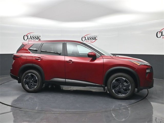 Used 2024 Nissan Rogue SV image 6