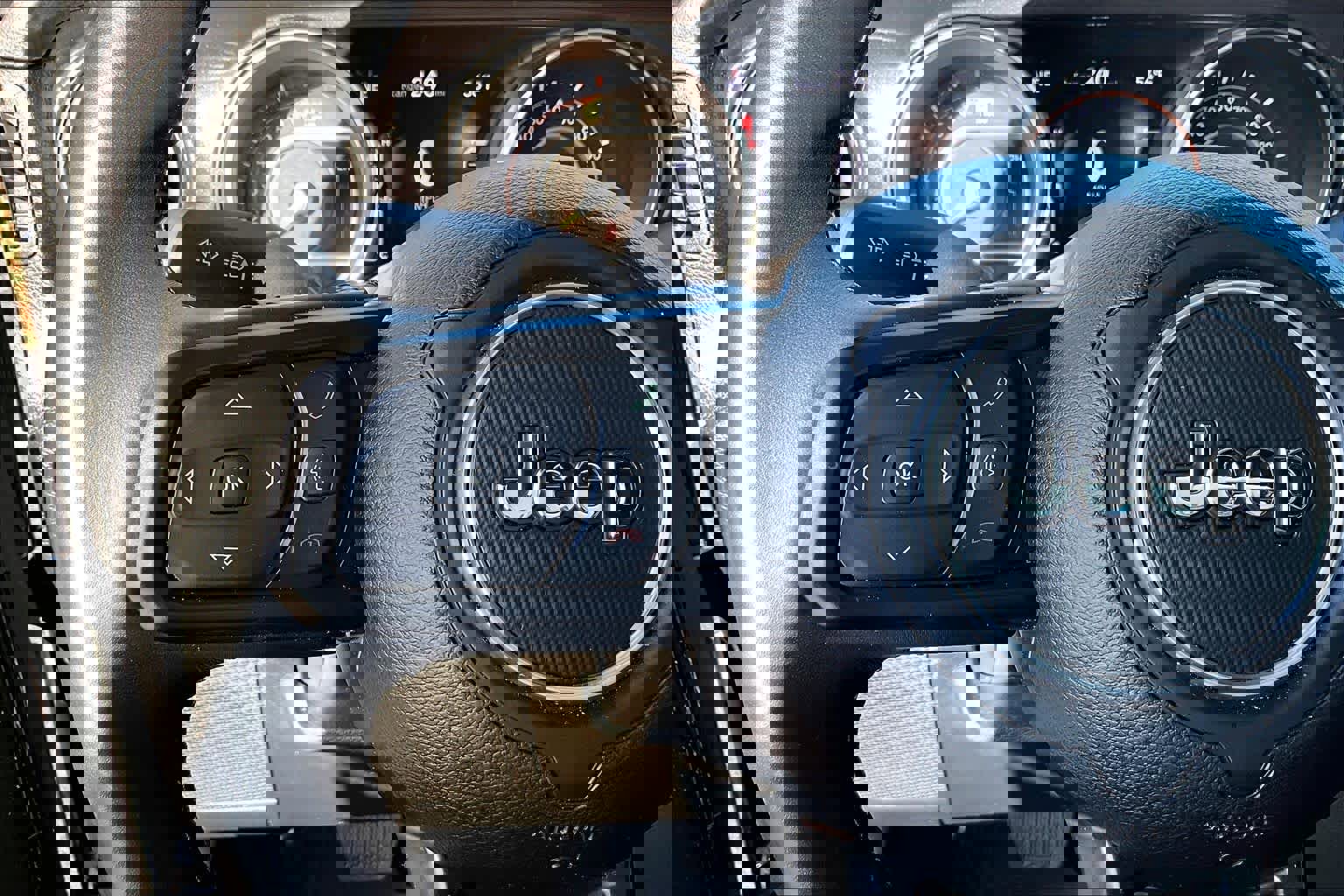 Used 2022 Jeep Gladiator Sport image 22