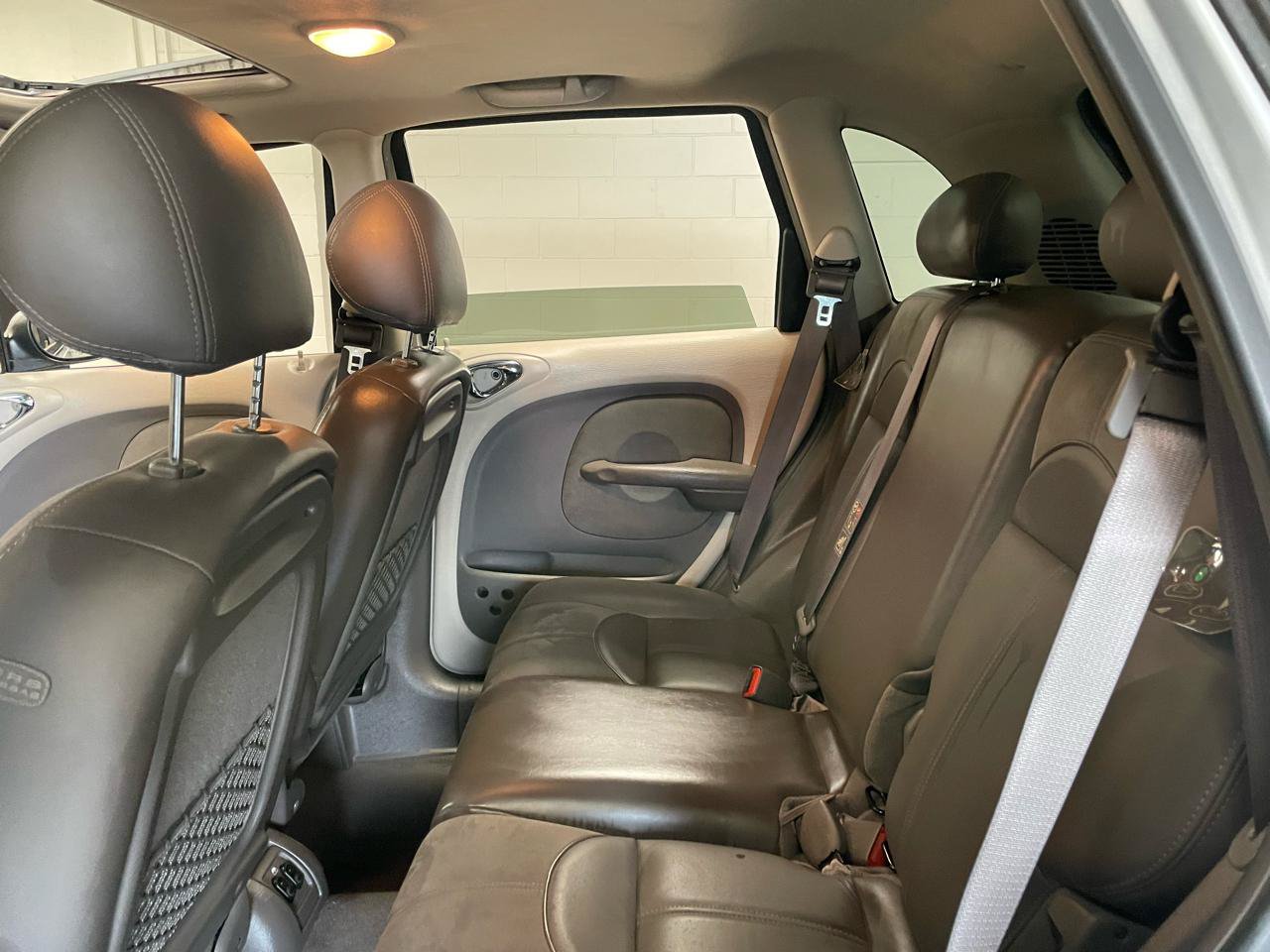 Used 2001 Chrysler PT Cruiser FWD image 12