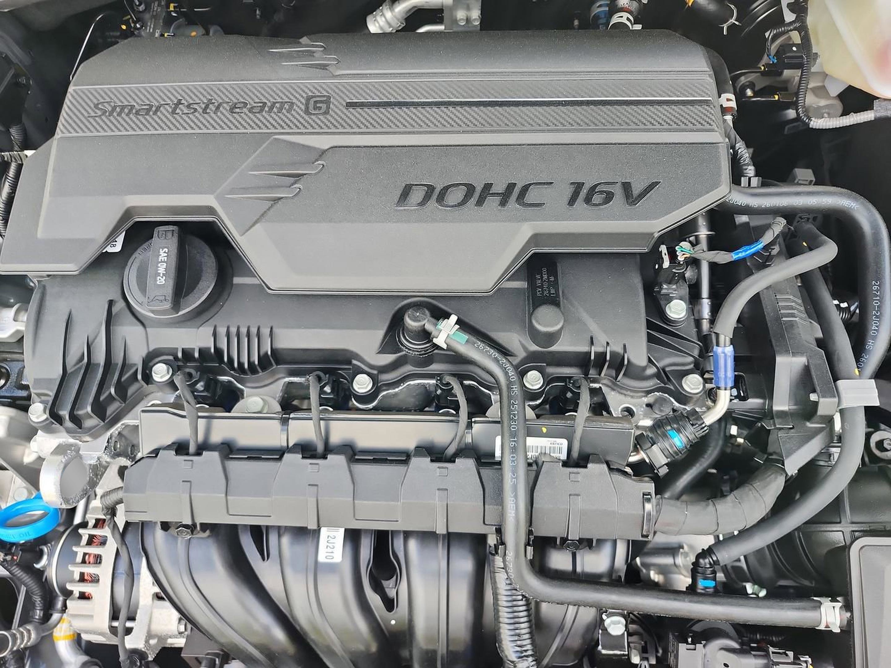 New 2026 Hyundai Elantra Sport image 21