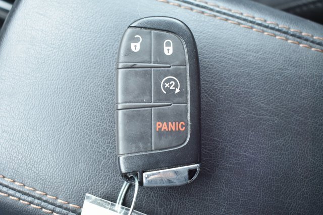 Used 2022 Jeep Compass Limited w/ Sun and Sound Group image 32