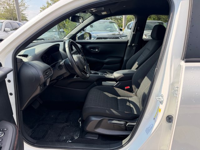 Certified 2026 Honda HR-V Sport image 13