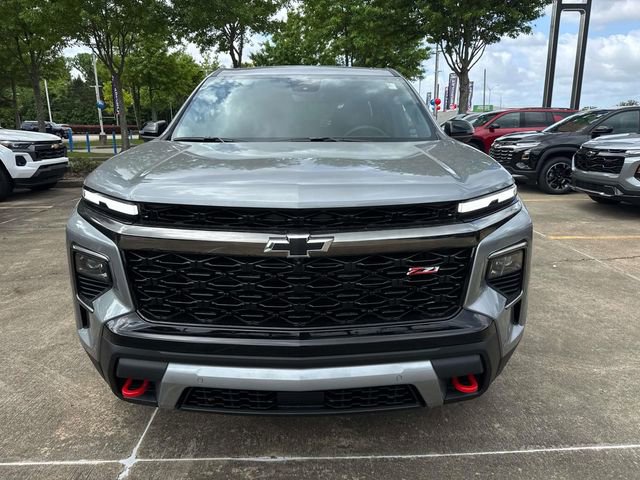 New 2026 Chevrolet Traverse Z71 w/ Enhanced Driving Package AWD/4WD image 2