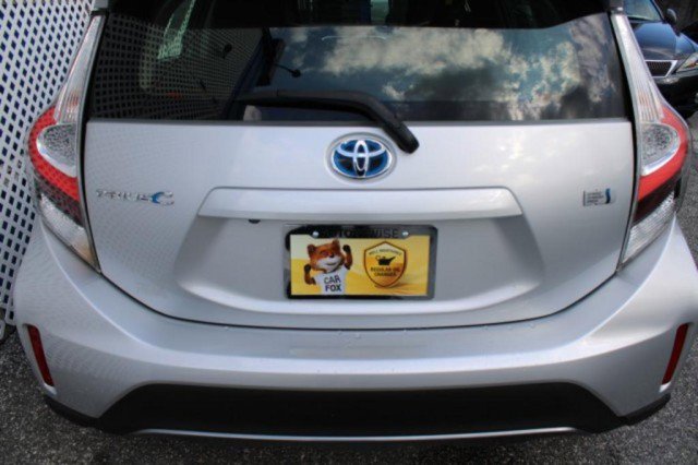 Used 2018 Toyota Prius C One image 11