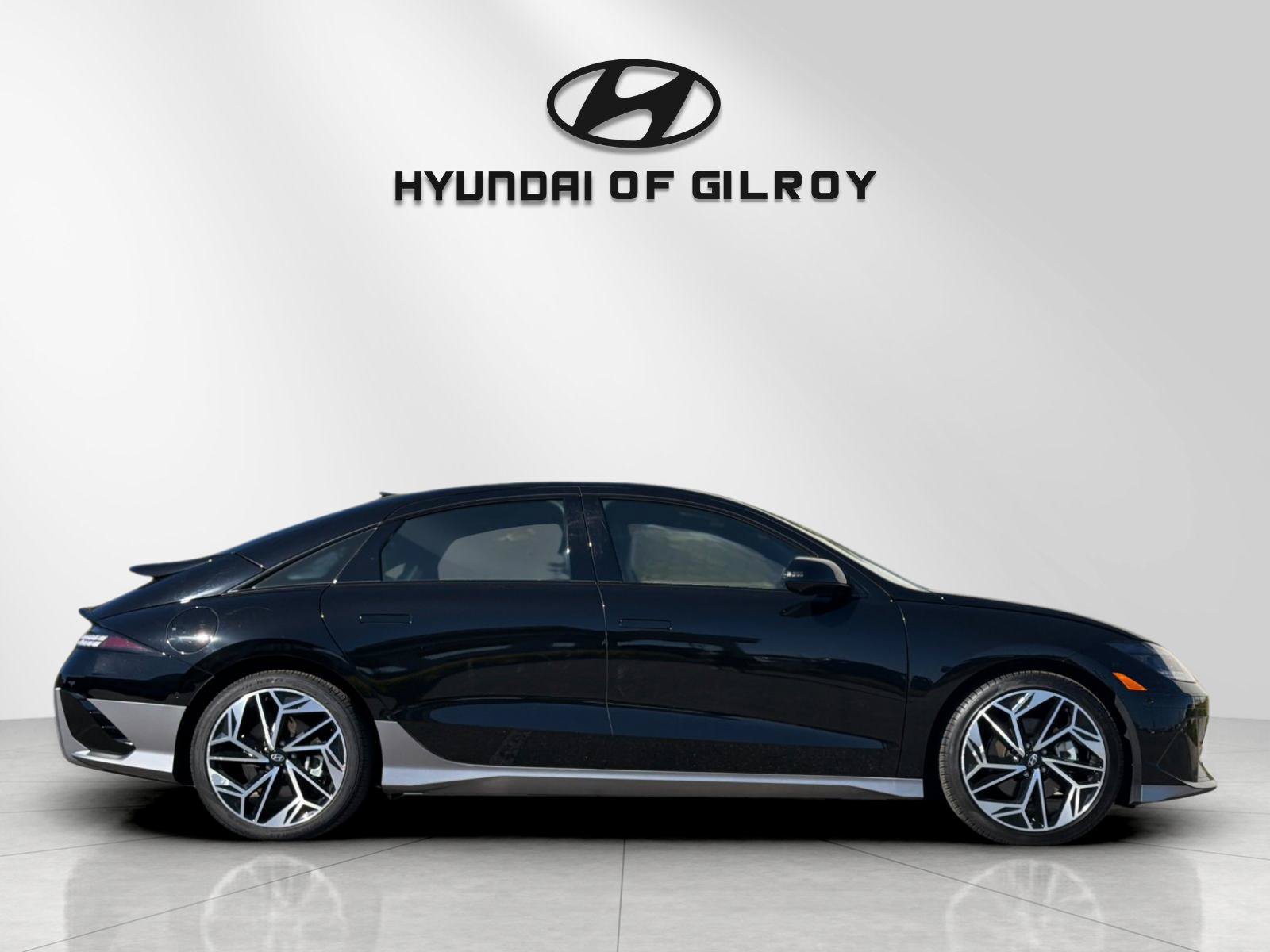 Certified 2025 Hyundai Ioniq 6 Limited RWD image 6