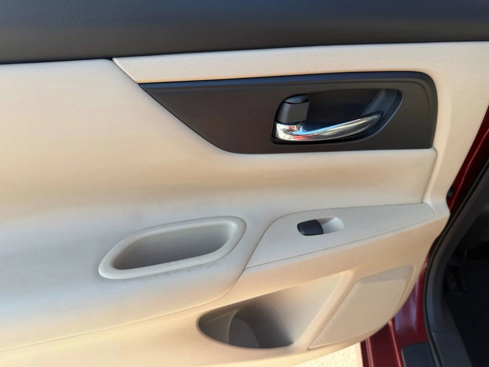 Used 2017 Nissan Altima 2.5 S w/ Power Driver Seat Package image 19