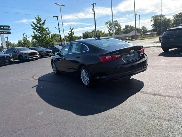 Used 2018 Chevrolet Malibu LT FWD image 13