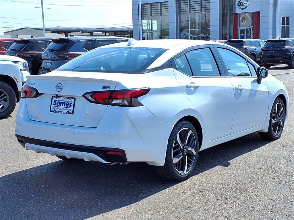 New 2025 Nissan Versa SR w/ Trunk Package image 7