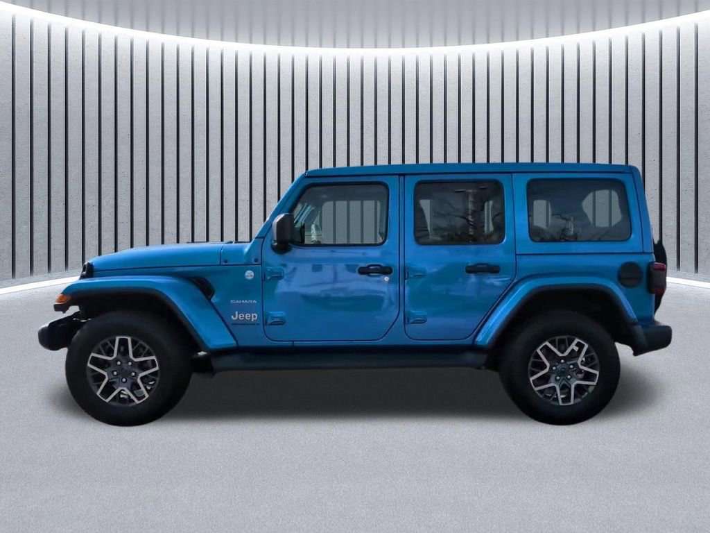 Used 2024 Jeep Wrangler Sahara w/ Technology Group image 17