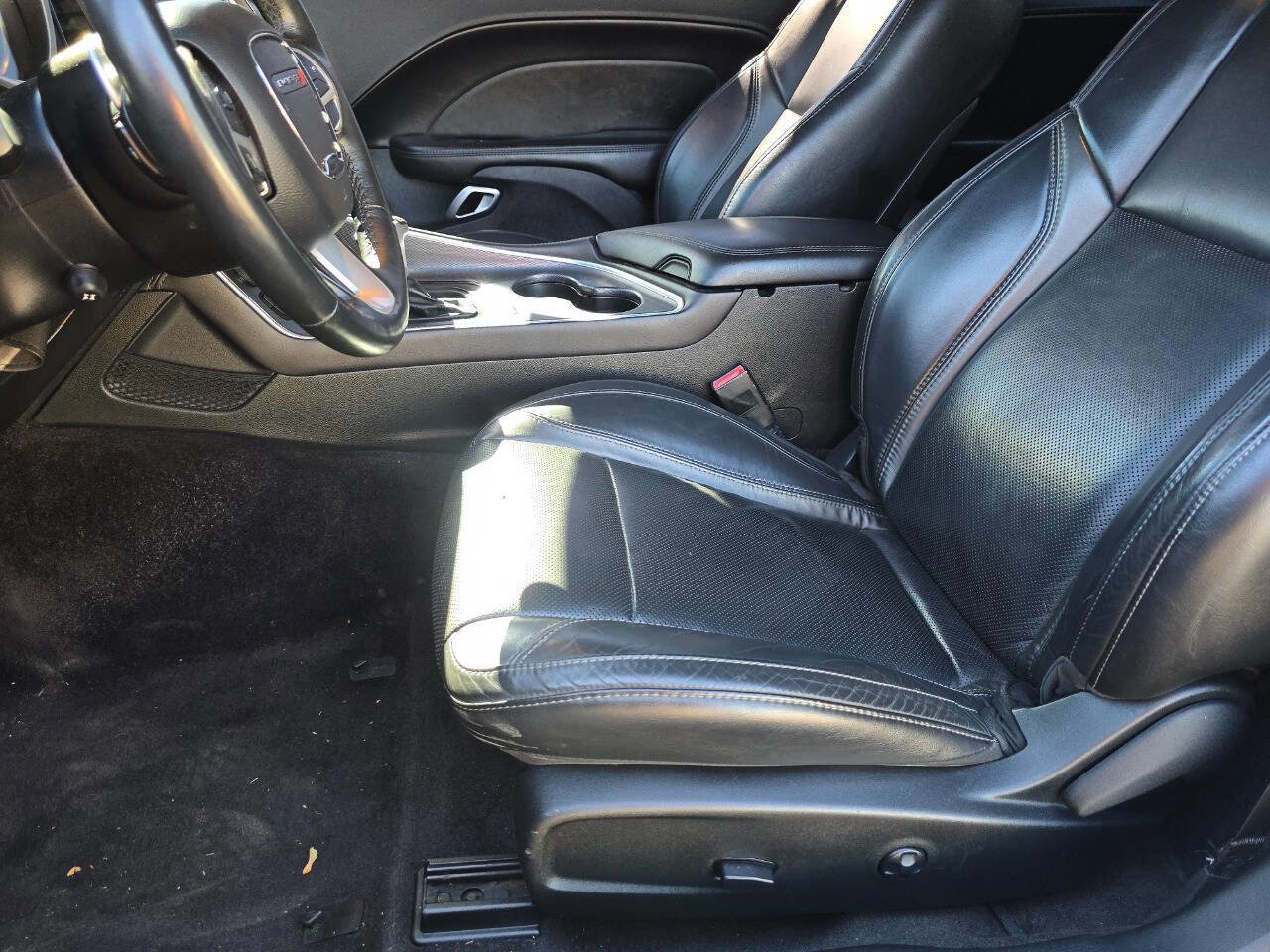 Used 2018 Dodge Challenger GT image 21