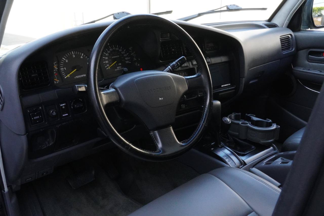 Used 1994 Toyota Land Cruiser AWD/4WD image 28