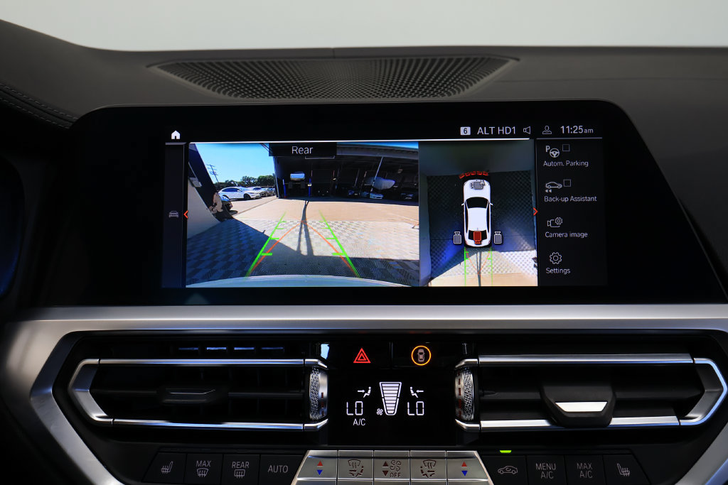 Used 2020 BMW M340i w/ Parking Assistance Package RWD image 29