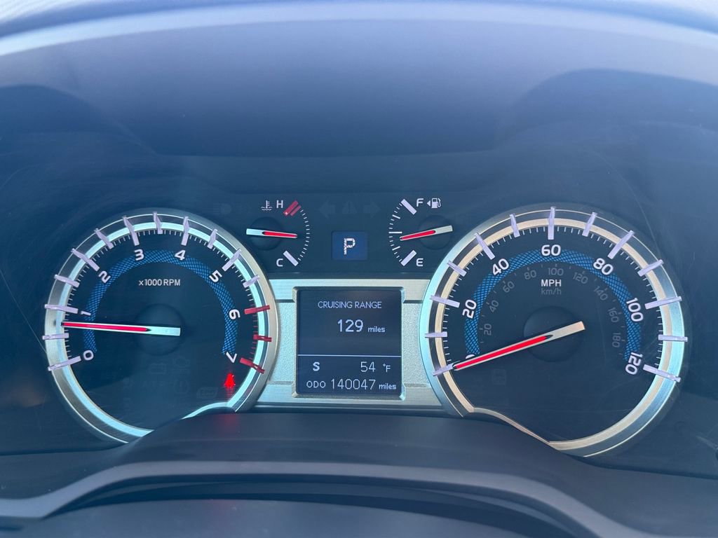 Used 2014 Toyota 4Runner Limited image 18