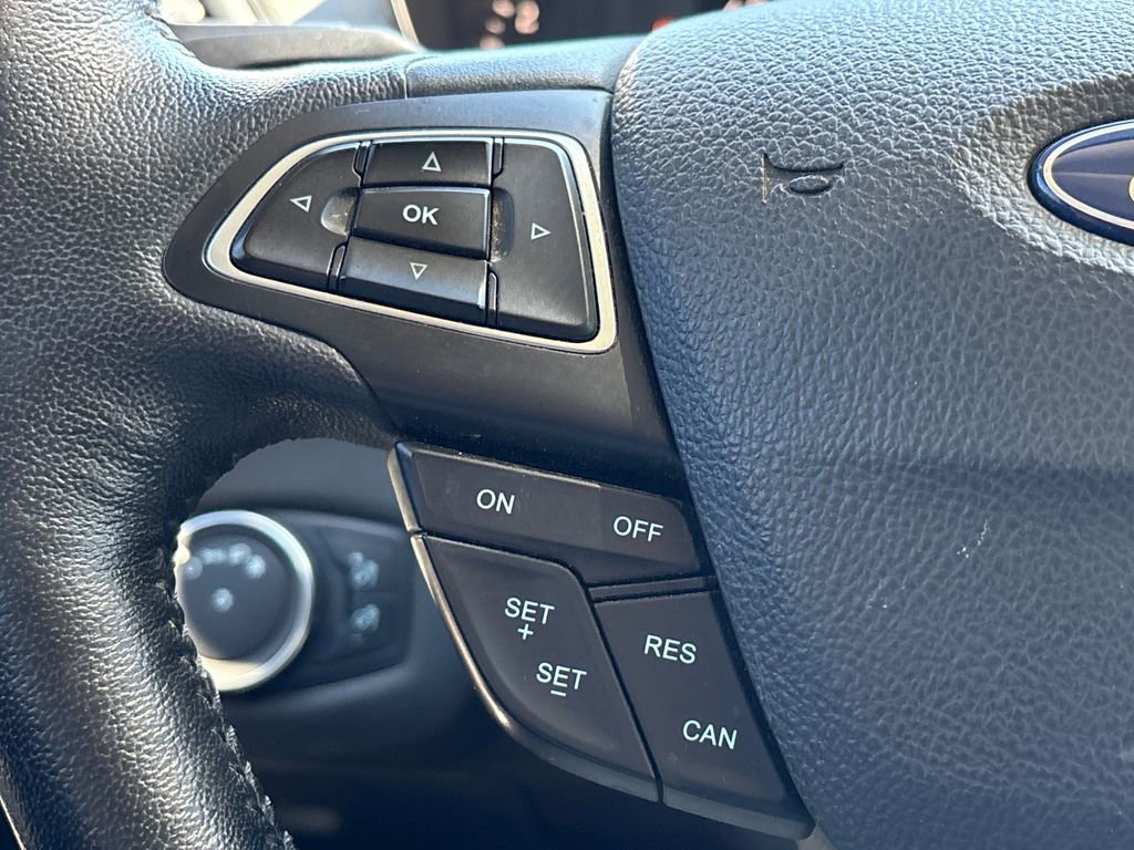 Used 2019 Ford Escape SEL image 20