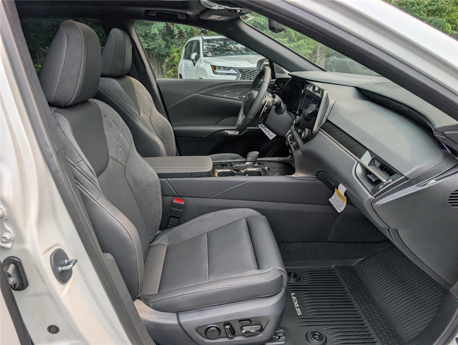 New 2026 Lexus RX 350 AWD image 7