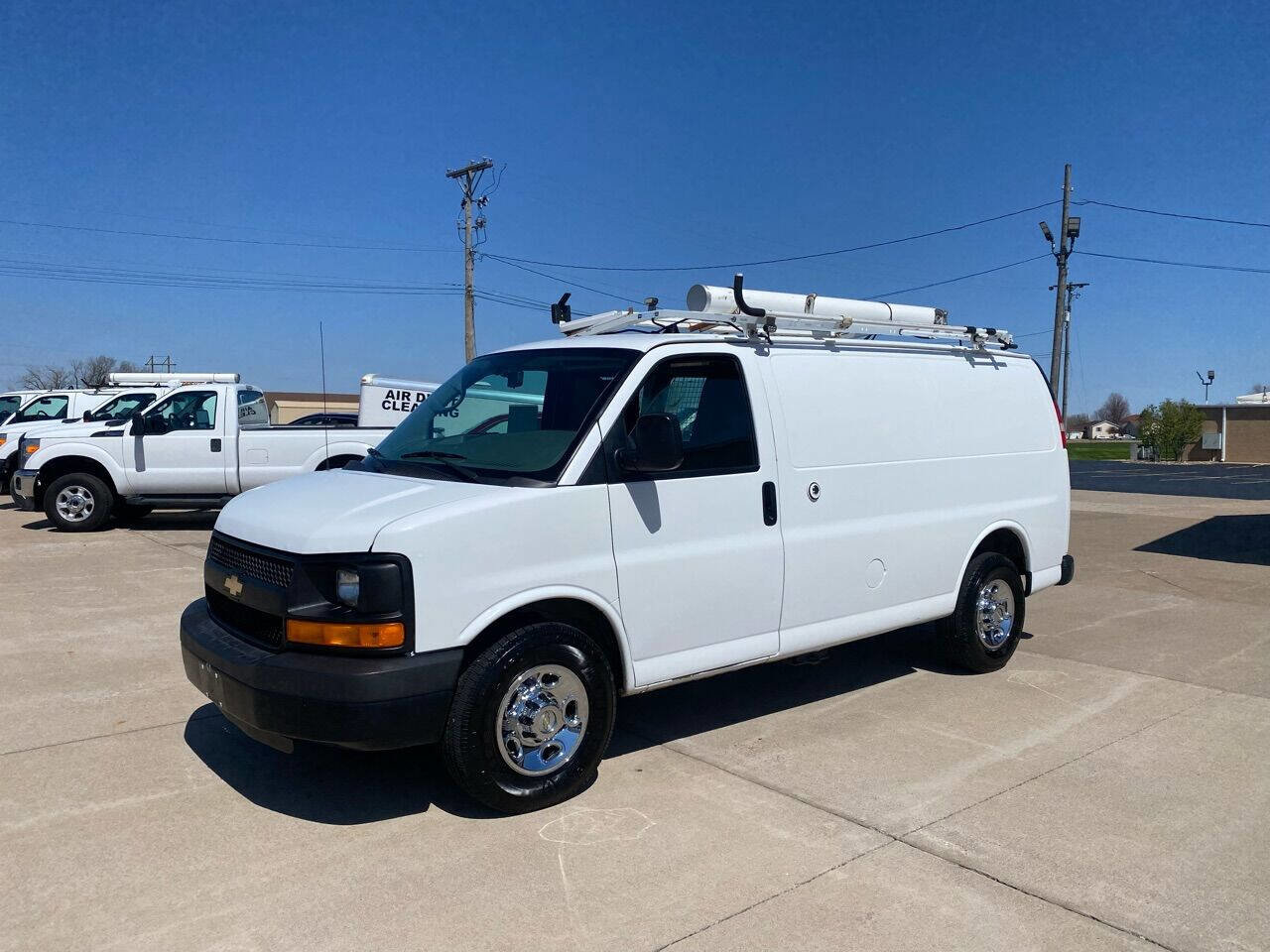 Used 2013 Chevrolet Express 2500 image 6
