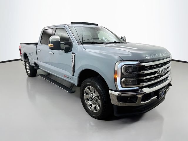 Used 2025 Ford F350 King Ranch w/ Chrome Package AWD/4WD image 1