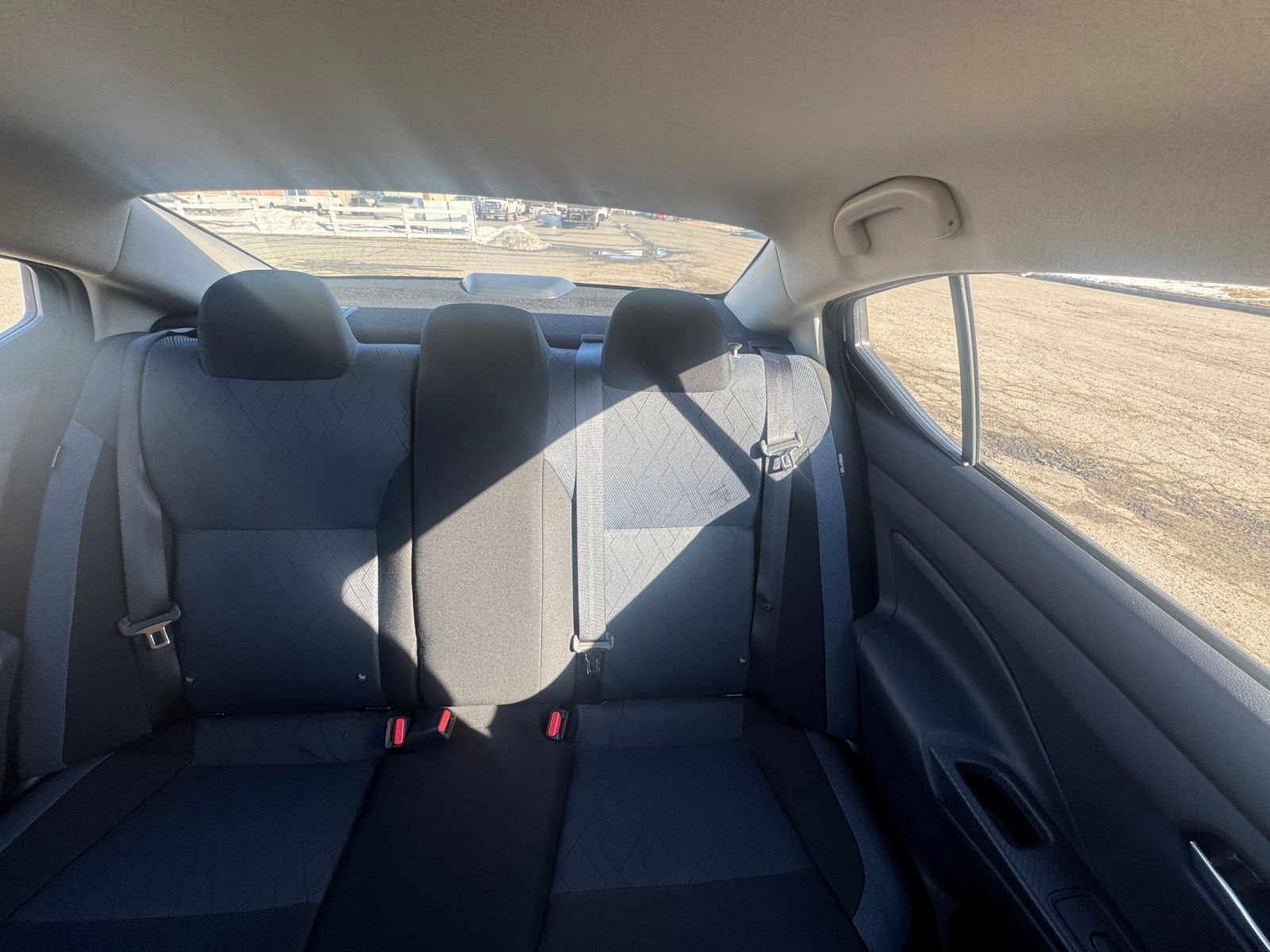 Used 2025 Nissan Versa SV image 35