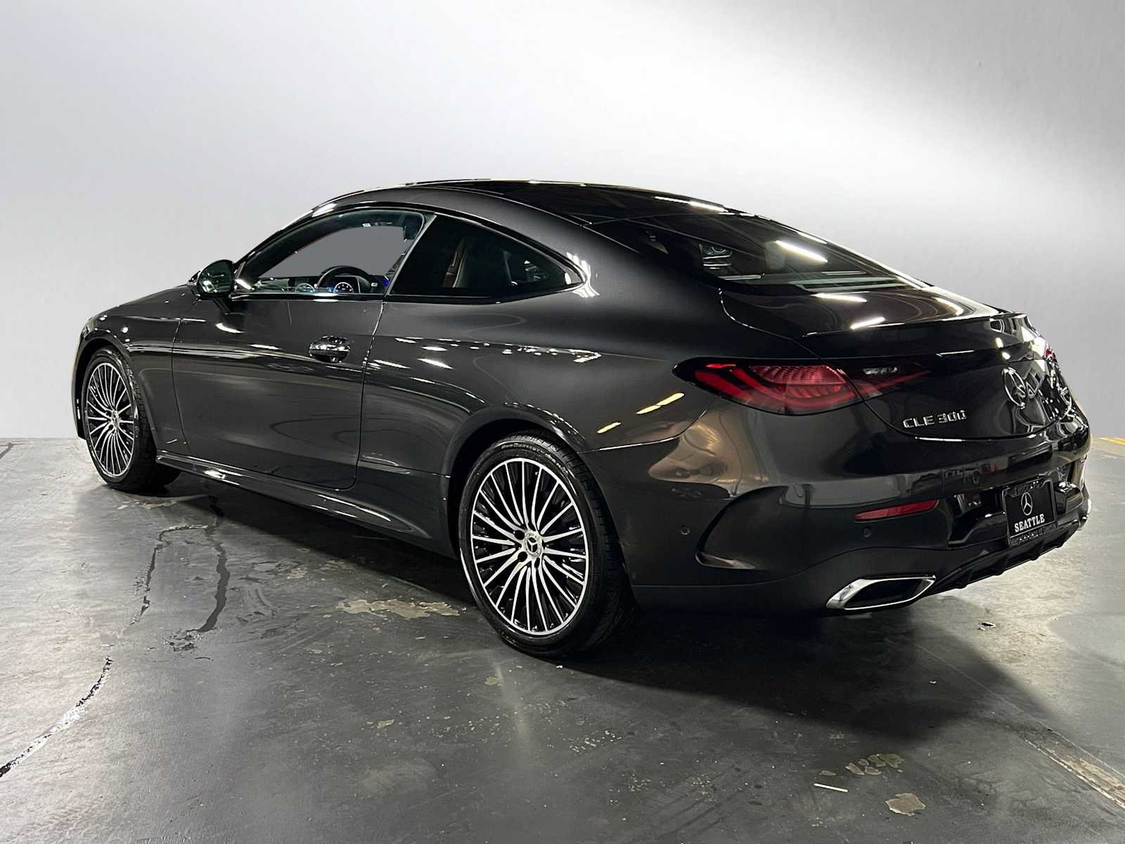New 2026 Mercedes-Benz CLE 300 4MATIC Coupe image 5