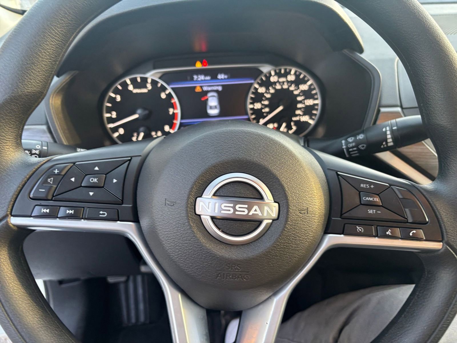 Used 2025 Nissan Altima 2.5 SV image 27