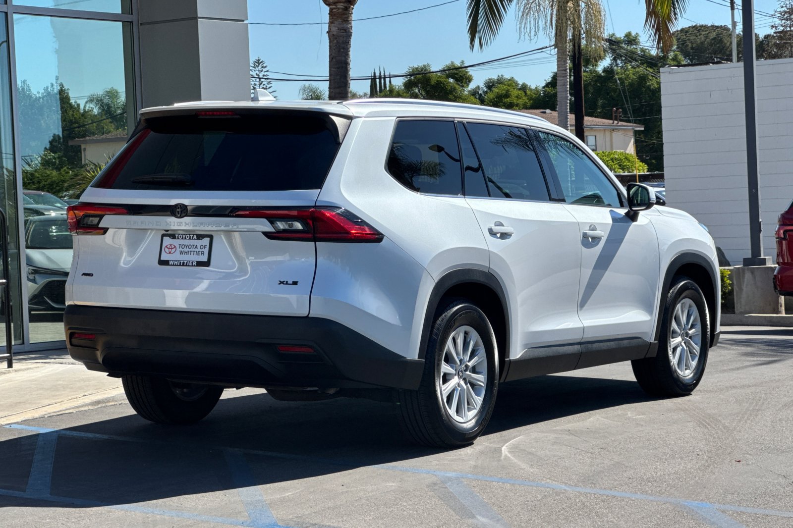 Certified 2024 Toyota Grand Highlander AWD image 5