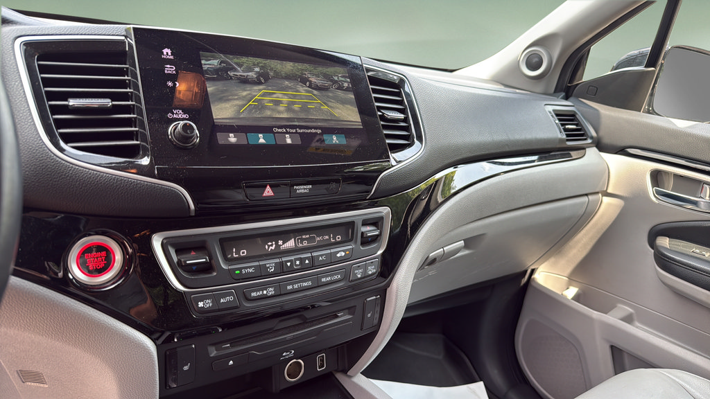 Used 2022 Honda Pilot Touring image 42
