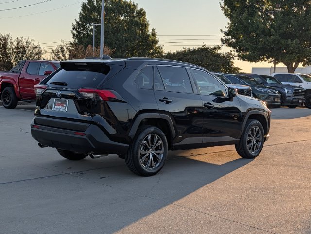 Used 2024 Toyota RAV4 XLE Premium AWD/4WD image 6