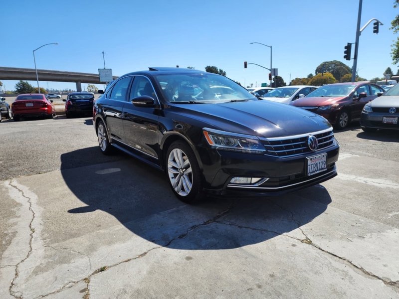 Used 2017 Volkswagen Passat 1.8T SE