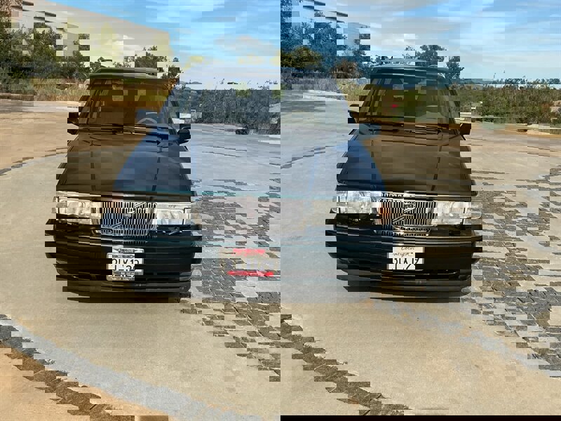 Used 1995 Volvo 960 Wagon image 2