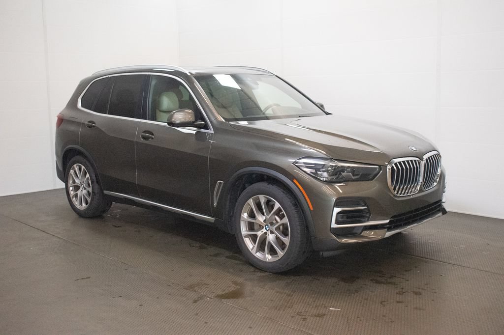 Used 2022 BMW X5 xDrive40i w/ Premium Package