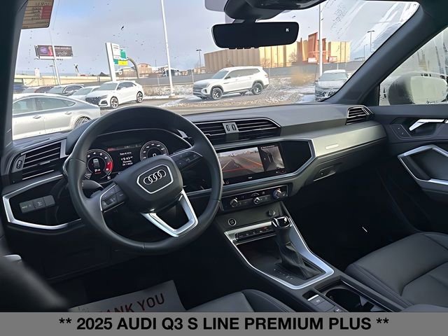 Used 2025 Audi Q3 2.0T Premium Plus w/ Premium Plus Package image 17