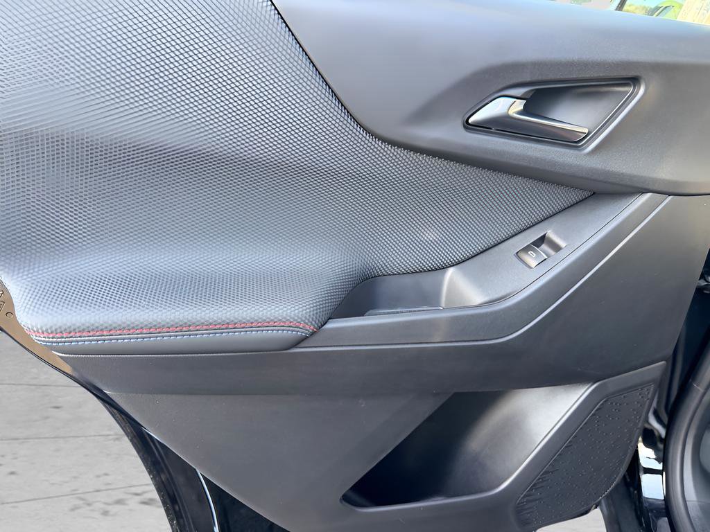 New 2026 Chevrolet Equinox RS w/ LPO, Floor Liner Package image 30