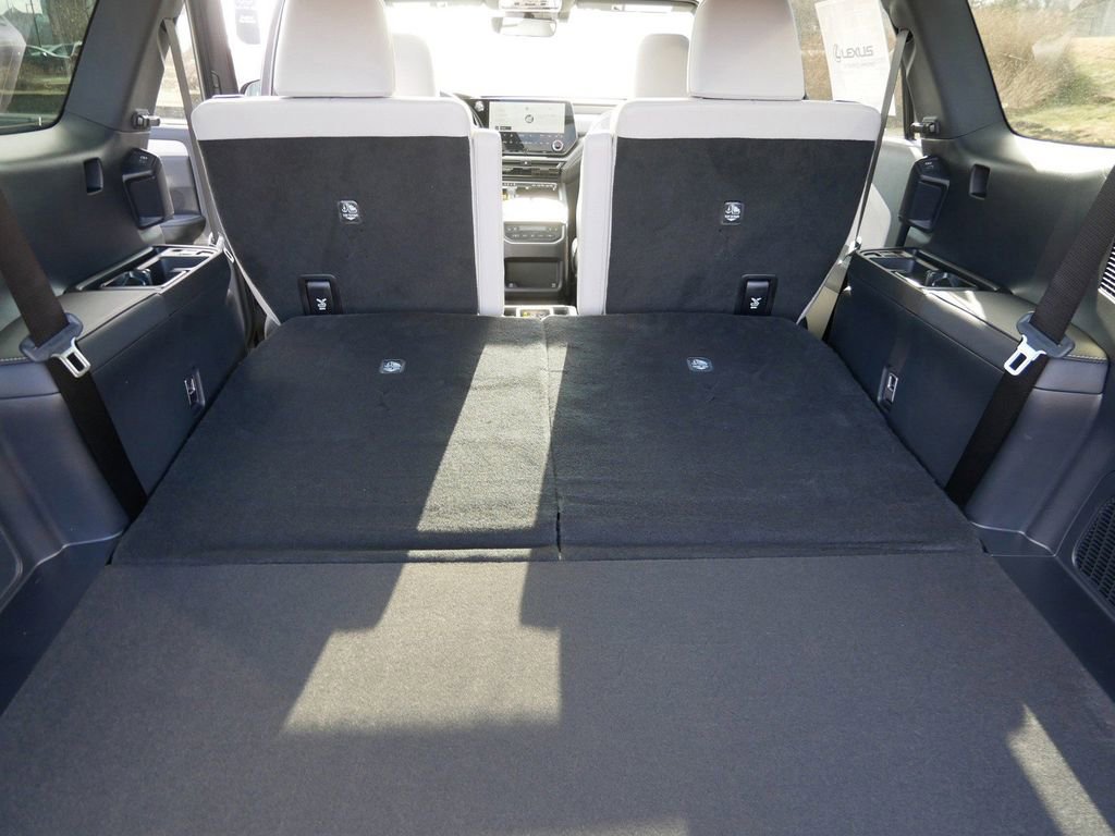 New 2026 Lexus TX 350 AWD image 12