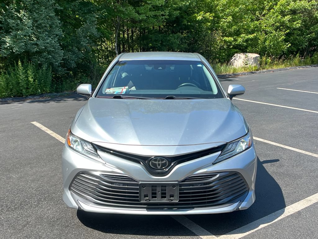 Used 2018 Toyota Camry XLE FWD image 29