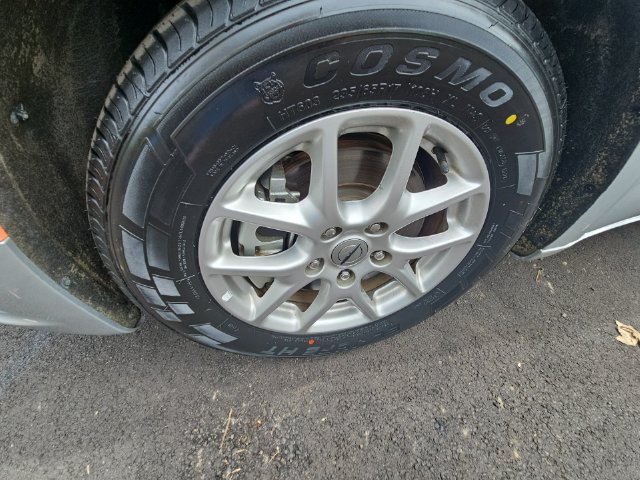 Used 2024 Chrysler Pacifica Touring-L FWD image 35