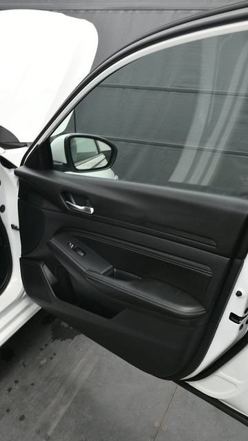Used 2020 Nissan Altima 2.5 S FWD image 16