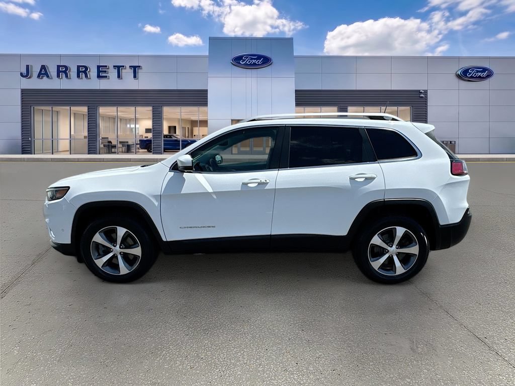 Used 2021 Jeep Cherokee Limited w/ Mopar Interior Package AWD/4WD image 4