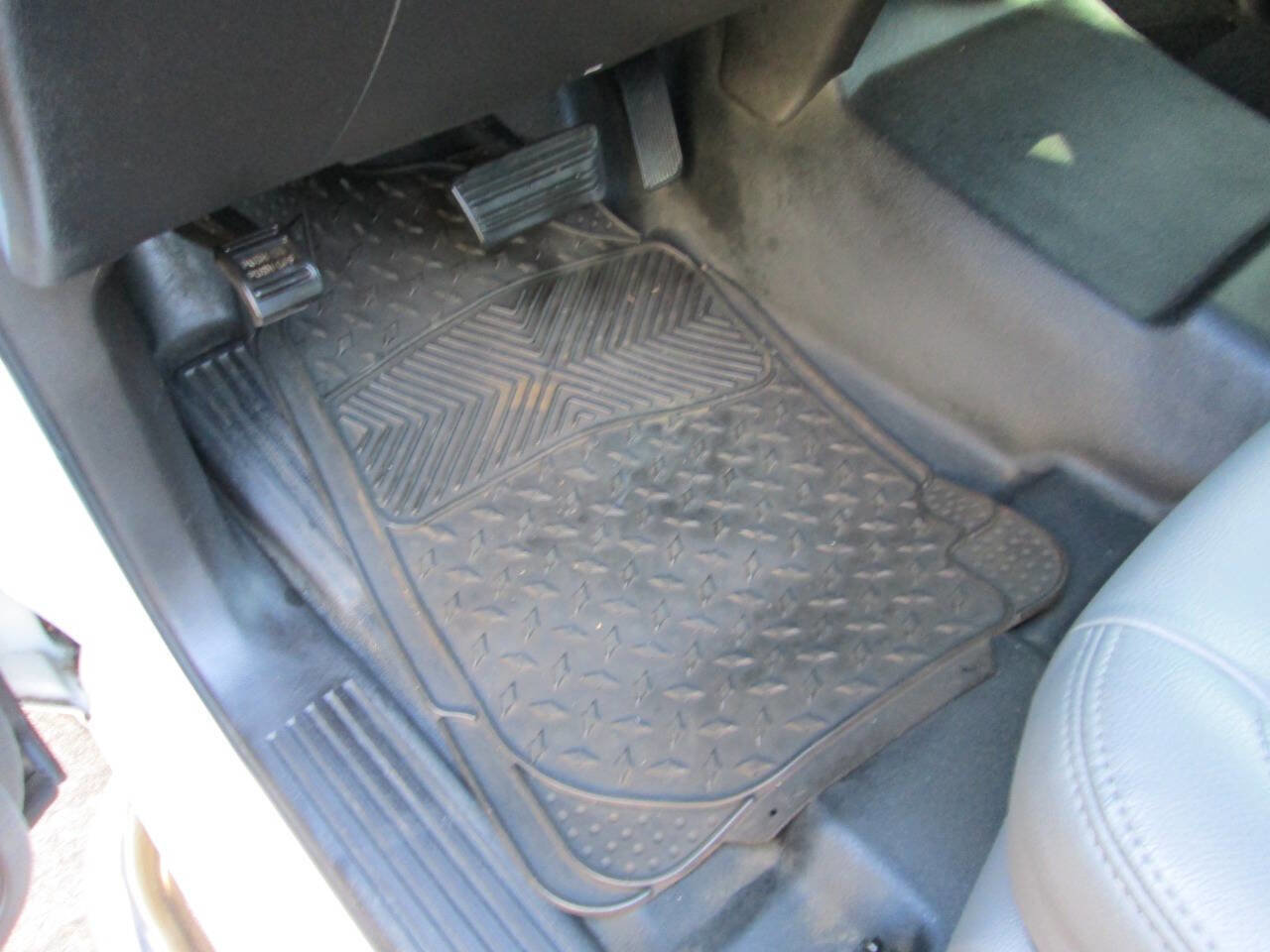 Used 2016 Chevrolet Silverado 1500 W/T w/ Trailering Package image 14