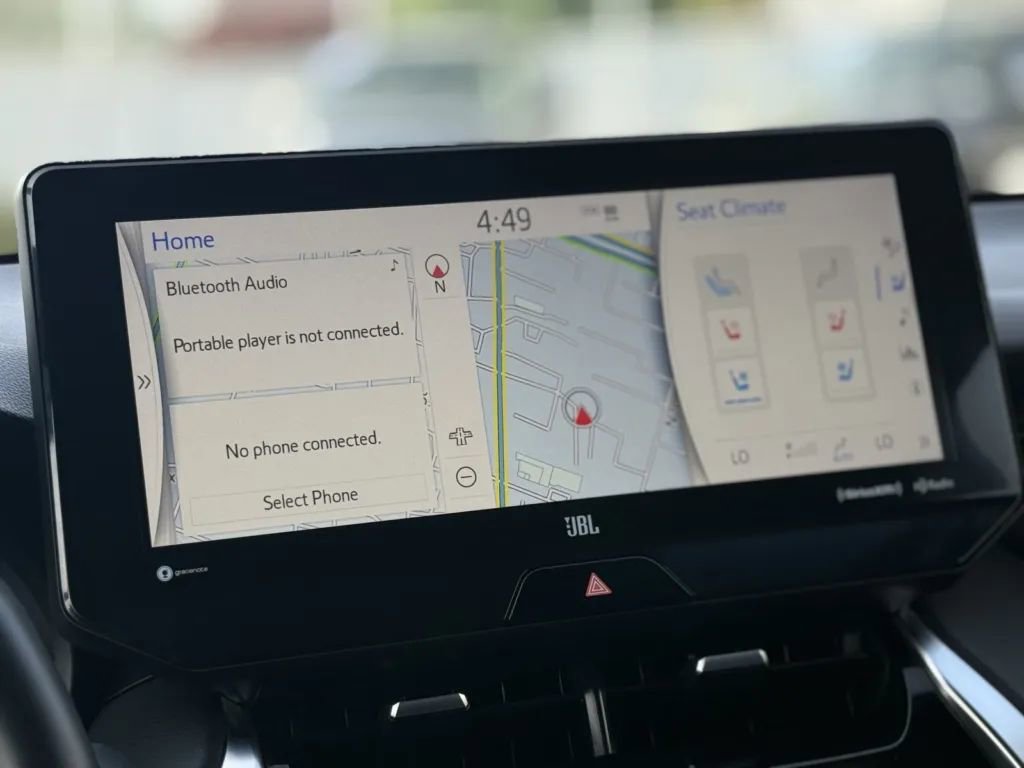 Used 2021 Toyota Venza Limited w/ Advanced Technology Package image 23